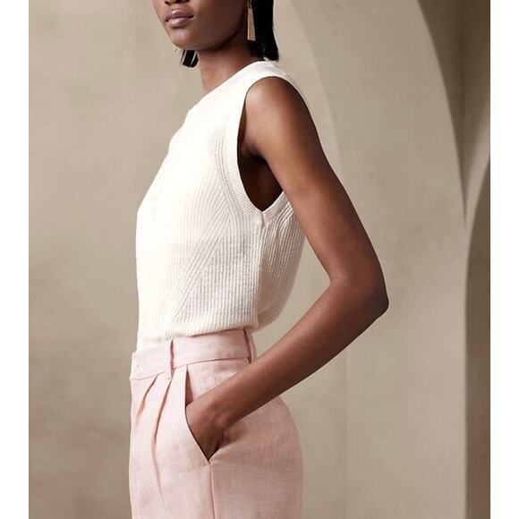 BANANA REPUBLIC Eliza LInen Blend Muscle Tank Top Small Cream Sleeveless Ribbed - Picture 1 of 14